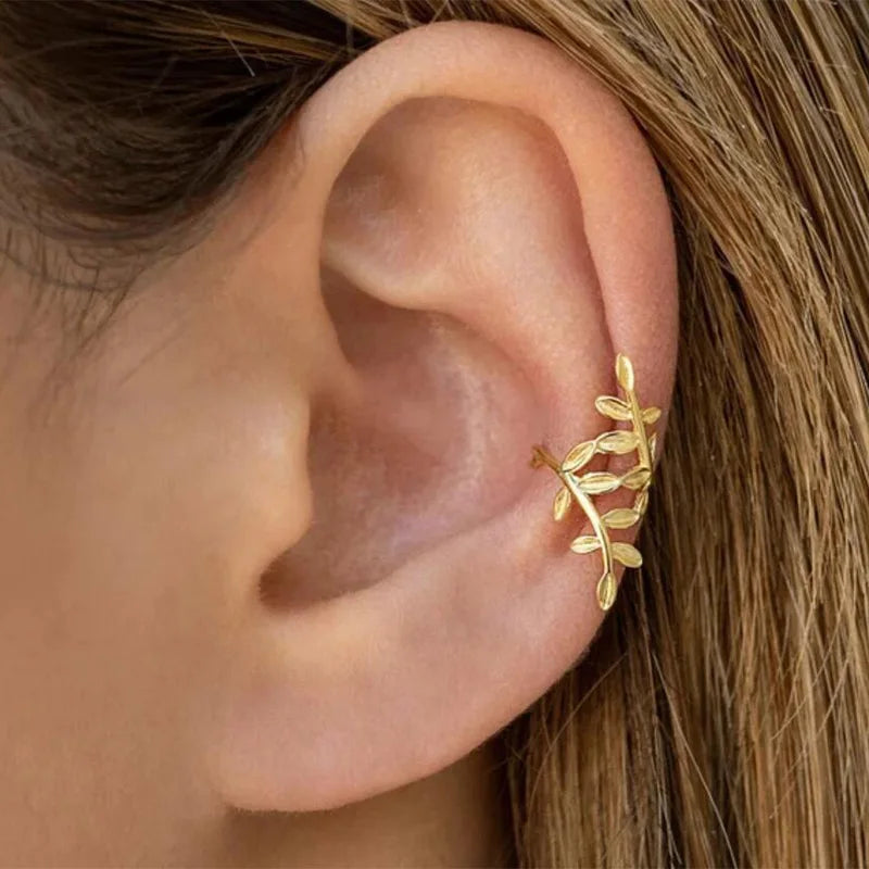 Skull Hand Ear Cuffs with Zircon