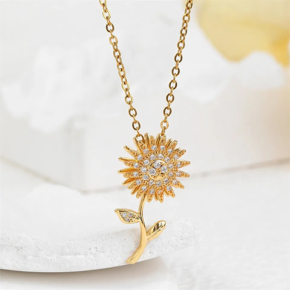 Zircon Sunflower Pendant Necklace: Fashion Party Jewelry